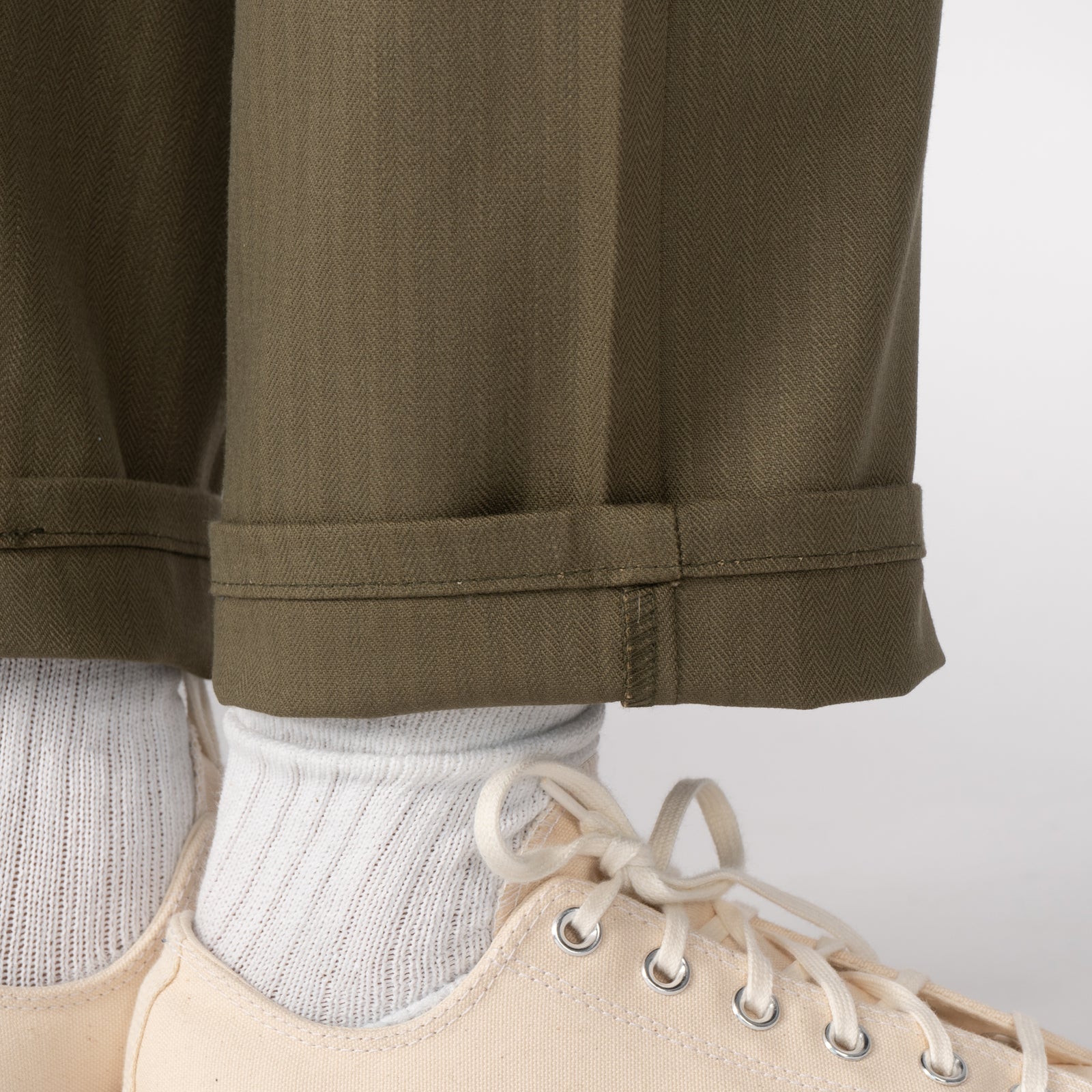 WTAPS SPORT TROUSERS POLY TAFFETA OLIVE DRAB | TODAY CLOTHING